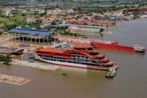 Hạ thủy siêu du thuyền Amorasae: Công trình chào mừng Quảng Ninh trở thành Thành phố trực thuộc Trung ương