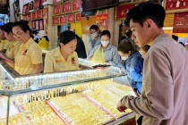 Giá vàng ngày 28/8: Vàng SJC giảm, thế giới hồi phục nhẹ
