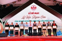 Men say đại ngàn bên hồ Lắk: Khi rượu cần kể chuyện văn hóa M’nông