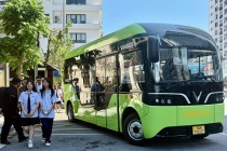 Quảng Ninh triển khai xe bus điện miễn phí đưa đón học sinh đến trường