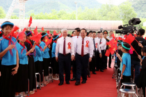 Gần 372.000 học sinh TP Quảng Ninh hân hoan chào mừng năm học mới