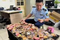 Hà Nội tăng cường kiểm tra, kiểm soát thị trường bánh Trung thu