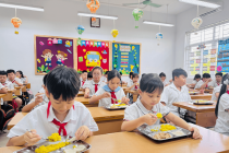 Thủ tướng yêu cầu tăng cường bảo đảm an toàn, chất lượng bữa ăn bán trú cho học sinh