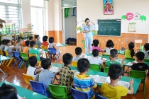 Trẻ 5–6 tuổi được miễn, giảm học phí theo quy định phổ cập giáo dục mầm non