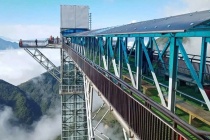 Khu du lịch Cầu kính Rồng Mây hoạt động trở lại