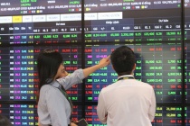 VN-Index mất mốc 1.800 điểm: Dòng tiền thận trọng sau tuần đầu nâng hạng