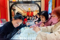 Giá vàng hôm nay 23/10: Vàng thế giới lao dốc, SJC chịu áp lực giảm