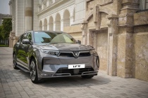 VinFast VF 9 – SUV 402 mã lực giúp doanh nhân tận hưởng chuyến đi êm ái
