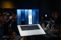 MacBook Pro màn hình cảm ứng giá từ 80 triệu
