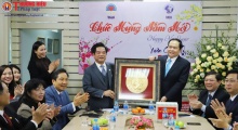 Chủ tịch MTTQ Việt Nam Trần Thanh Mẫn thăm và chúc Tết Hội Mỹ nghệ và Kim hoàn đá quý Việt Nam