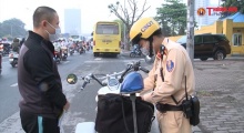 Hà Nội: Cần cương quyết hơn nữa để chấm dứt nạn ' xe dù, bến cóc'
