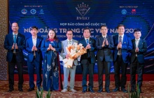 Nghệ nhân Nguyễn Văn Bốn và câu chuyện đằng sau vương miện Vân Phong Phượng Vũ
