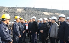 Tổng Bí thư Tô Lâm thăm, động viên, chúc Tết công nhân ngành Than