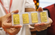 Giá vàng và ngoại tệ ngày 24/12: Vàng SJC tiến sát mốc 160 triệu đồng/lượng 