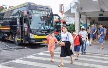 Hà Nội và TP.HCM tăng cường vận tải, nhiều tuyến miễn phí vé dịp Tết Dương lịch