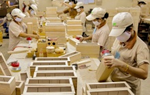 Hoa Kỳ hoãn tăng thuế đối với một số sản phẩm gỗ thành phẩm