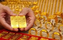 Giá vàng ngày 3/3: Vàng miếng lẫn vàng nhẫn “nhảy vọt”, xác lập kỷ lục mới