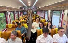 Chuyến tàu đầu tiên đưa các bác sỹ Bệnh viện Bạch Mai về cơ sở Ninh Bình làm việc