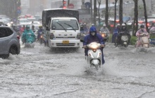 Dự báo thời tiết ngày 29/6: Bắc Bộ có mưa to, Trung Bộ duy trì nắng nóng