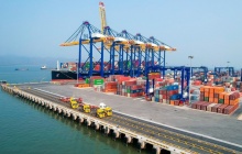 Xuất khẩu tăng tốc nửa đầu tháng 8/2026