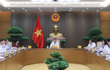 Không để cơ sở y tế thiếu trang thiết bị, người dân thiếu thuốc vì vướng cơ chế