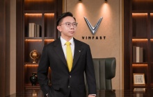 Tỷ phú Phạm Nhật Vượng chuyển giao vị trí lãnh đạo VinFast và GSM cho 2 con trai