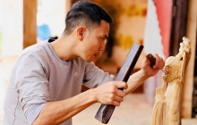 Nghệ nhân quốc gia Trần Văn Phú: Hơn 20 năm giữ nghề điêu khắc gỗ và truyền lửa cho thế hệ trẻ