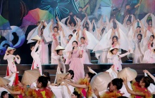 Khai mạc Lễ hội Du lịch Cửa Lò 2024 và đón nhận Quyết định công nhận Di sản văn hóa phi vật thể quốc gia - Lễ hội đền Yên Lương