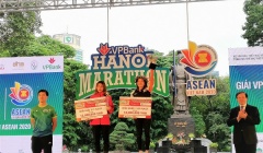 VPBank Hanoi Marathon ASEAN 2020 sôi động với nhiều thành tích ấn tượng