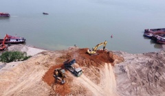 Hà Nội: Nhà thầu thi công Khu phức hợp B3CC1 Starlake đổ đất thải trái phép, gây ô nhiễm môi trường