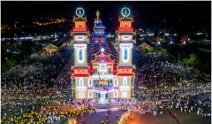 Tây Ninh tấp nập với Hội Yến Diêu trì cung và lễ hội Trung thu trên núi Bà Đen