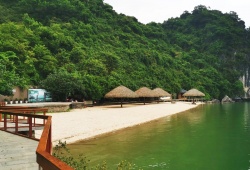 Quảng Ninh: Bãi biển Soi Sim lọt top bãi biển đẹp nhất thế giới