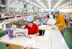 Nhiều DN chìm trong khó khăn khi dịch Covid-19 bùng phát lần thứ 2