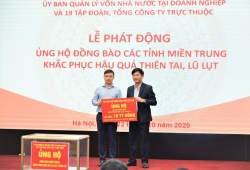 VNPT ủng hộ 10 tỷ đồng hỗ trợ 5 tỉnh miền Trung khắc phục hậu quả bão lụt