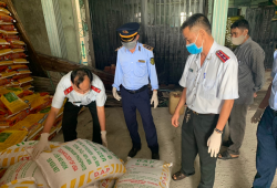 An Giang: Tạm giữ 9,5 tấn phân bón vi phạm nhãn mác hàng hóa