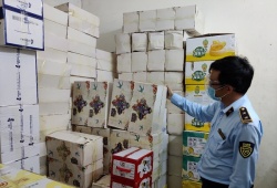 Đà Nẵng: Bắt giữ lô bánh trung thu trên 40.000 sản phẩm không rõ nguồn gốc