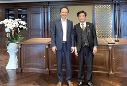 Hội Mỹ nghệ Kim hoàn Đá quý Việt Nam chính thức công nhận Công ty TNHH vàng bạc đá quý trang sức FLC là Hội viên tập thể