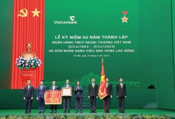 Vietcombank đón nhận danh hiệu Anh hùng Lao động
