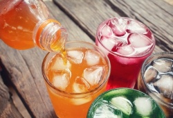 VCCI đề nghị có lộ trình áp thuế tiêu thụ đặc biệt phù hợp với đồ uống có đường