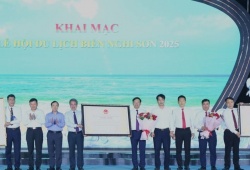 Thanh Hóa: Khai mạc lễ hội du lịch biển Nghi Sơn năm 2025