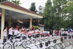 Mela đồng hành cùng Trẻ em: Trao tặng xe đạp và nhu yếu phẩm tại Làng trẻ em SOS Việt Trì - Phú Thọ