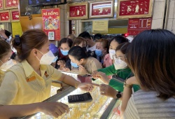 Giá vàng và ngoại tệ ngày 22/12: Vàng SJC vượt 157 triệu đồng/lượng