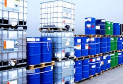 Bộ Công Thương vào cuộc giải quyết việc hóa chất nhập khẩu ách tắc