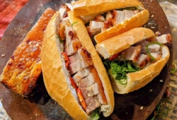 Bánh mì heo quay được bình chọn là món ăn ngon nhất Việt Nam