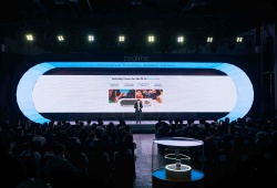 Realme 16 Pro cùng realme 16 5G ra mắt: nâng cấp mạnh, sẵn sàng “gây bão”