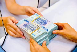 Thưởng Tết Bính Ngọ 2026 tăng đến 23%: Mức bình quân đạt 8,69 triệu đồng/người