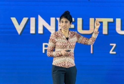 TS. Jayshree Seth: Phụ nữ làm lãnh đạo trong khoa học không là “ngoại lệ”