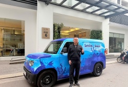 Mua VinFast EC Van về chở hàng, chủ xe nói thẳng: “Tiết kiệm hơn 6 triệu đồng/tháng so với xe chạy xăng” 