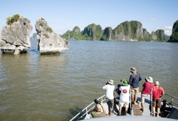 Quảng Ninh: Khai thông tuyến du lịch kết nối vịnh Hạ Long và vịnh Lan Hạ