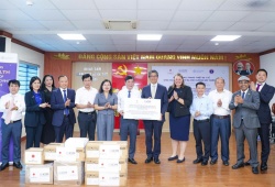 Hà Tĩnh tiếp nhận nguồn viện trợ y tế trị giá 2,28 tỷ đồng